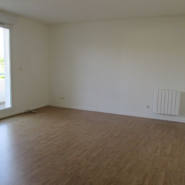 Location Appartement 3 Pièces 68 m² - Photo 1