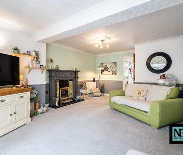 2 bedroom semi-detached house to rent - Photo 2
