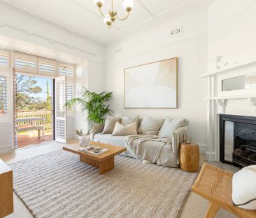 Federation Elegance with Majestic Harbour Views in a Premier Cul-de... - Photo 2