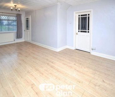 Worcester Crescent, NEWPORT - Photo 4