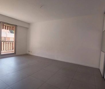 NICE - LE RAY - 2 PIECES - TERRASSE - GARAGE - Photo 1