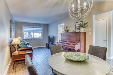 For Lease - 934 Cardington Street, Mississauga, Ontario - Photo 2