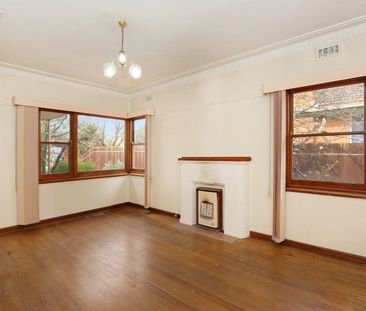 Charming 3-Bedroom Home with Natural Light & Floorboards in Reservoir - Photo 5