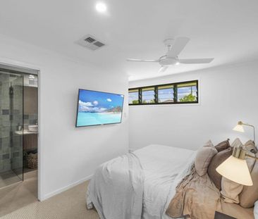 Stylish 3 bedroom home near Dicky Beach!! - Photo 5
