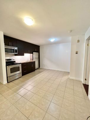 For Lease - 640 Davenport Road Unit# 105, Toronto, Ontario - Photo 1