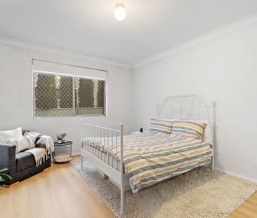 Well-Presented 2 Bedroom Unit - Photo 2