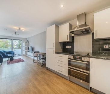 1 bedroom flat to rent - Photo 4