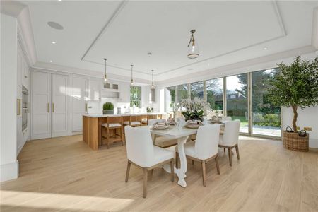 Heath Rise, Virginia Water, GU25 4AX, Surrey - Photo 5