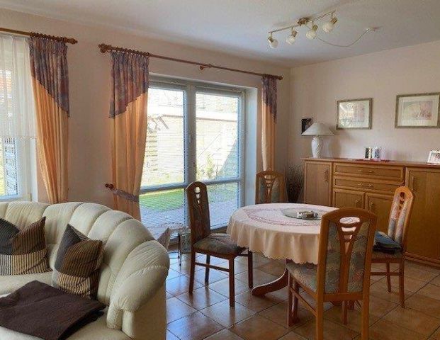 Attraktive 3-Zimmerwohnung mit Stellplatz in guter Lage in Husum zu vermieten! Otto Stöben GmbH - Photo 1