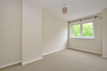 Wricklemarsh Road, London, SE3 - Photo 4