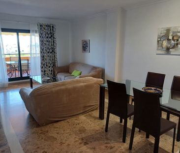 Apartment in San Pedro de Alcántara, Costa del Sol - Photo 1