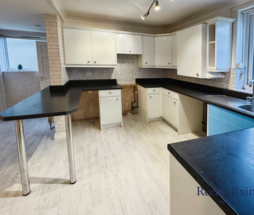 3 bedroom semi-detached house to rent - Photo 6