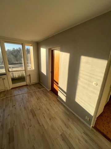 Åslidsgatan, Vålberg - Photo 2