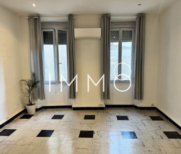 Location Appartement 1 pièce 32m² MARSEILLE 5ème - Photo 4