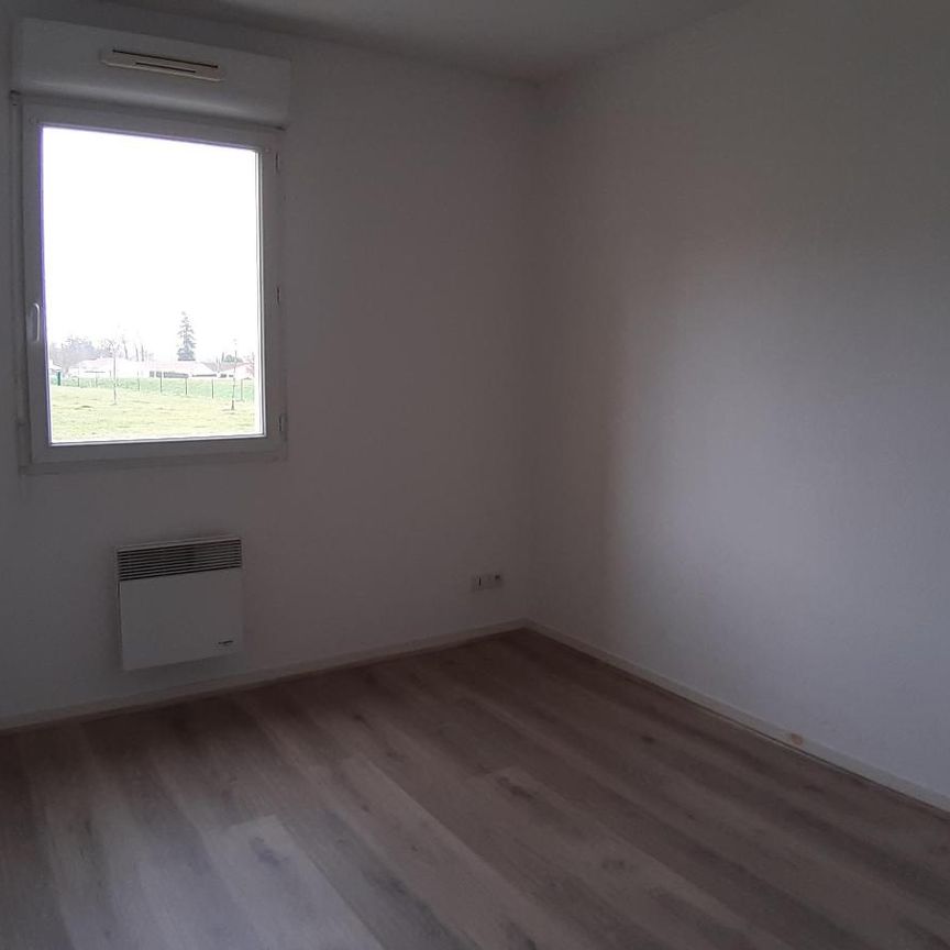 Location Appartement 2 pièces 50m² BEAUNE LES MINES 87280 - Photo 1