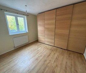 3 bedroom flat to rent - Photo 5