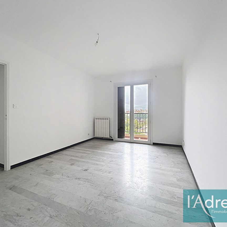 Location Appartement 2 pièces 43m² - Photo 1