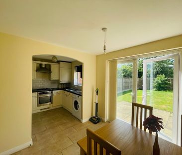 AVAILABLE NOW***LITTLEOVER COMMUNITY SCHOOL***OUTSTANDING PRIMARY S... - Photo 4