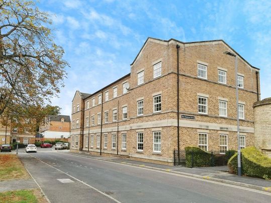 2 bedroom apartment to rent - Photo 1