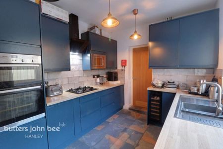 1 bedroom terraced house to rent - Photo 4