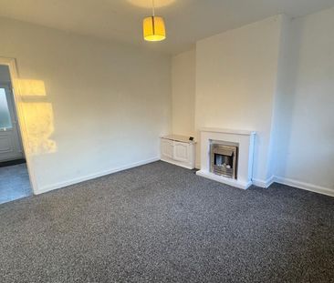 Warren Road, Hartlepool - Photo 1