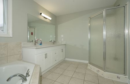 For Lease - 946 Whetherfield Street, London North, Ontario - Photo 5