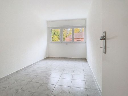 SPACIOUS WELL LOCATED ACCOMMODATION - Foto 5