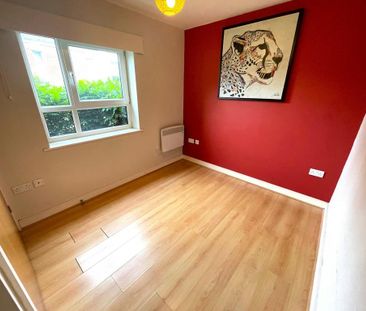 2 bedroom flat share to rent - Photo 1