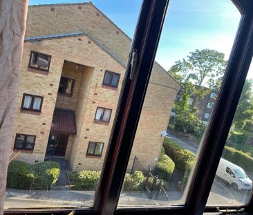 1 Bed Flat, Ludford Close, CR0 - Photo 4