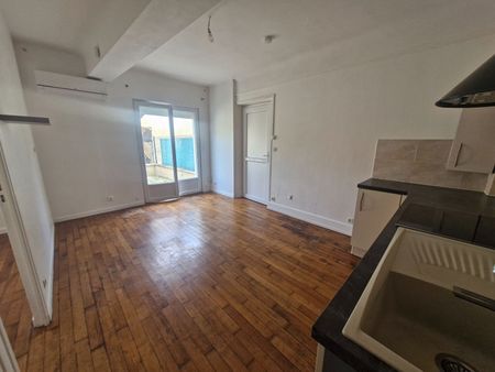Location Appartement 2 pièces 30m² - Photo 3