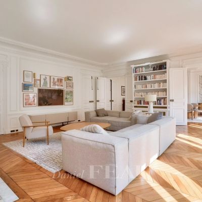 Appartement à louer à Paris 8Ème - Photo 1
