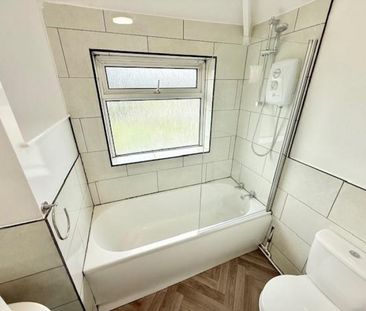 2 bedroom House To Let - Photo 1