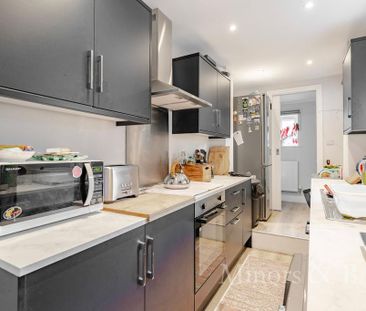 2 bedroom terraced house to rent - Photo 2