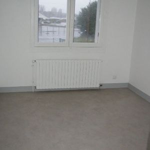 A LOUER - Appartement Carentan Les Marais 2 pièce(s) 36.39 m2 - 50500 - Photo 3