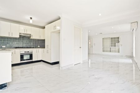 8/27-29 Robert Street, Penrith - Photo 4