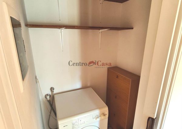 Appartamento con 2 camere, arredato.