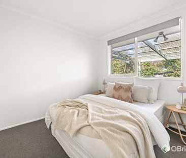 Quietly Tucked Away, Close to Everything! - Photo 6