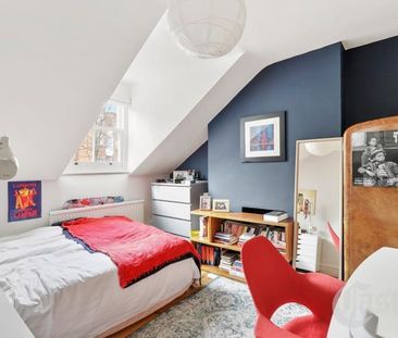 4 bedroom end of terrace house to rent - Photo 6