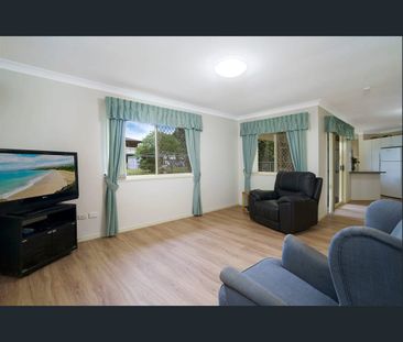 A SPACIOUS FAMILY HOME IN A SUPERB LOCATION - Photo 3