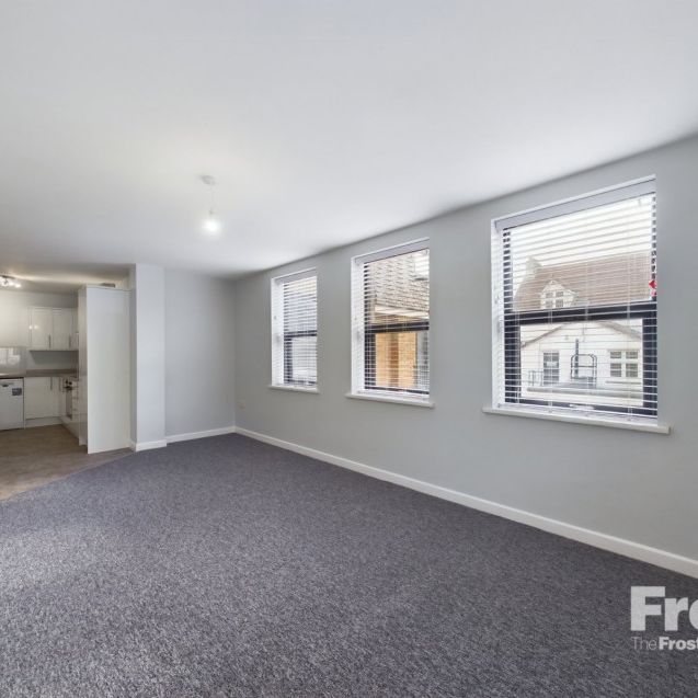 Station Road, Ashford, Surrey,THIS - Photo 1