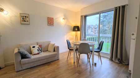 T1 BIS MEUBLE 29.09M² - BOULEVARD JULES VERNE - NANTES - PARKING - Photo 3