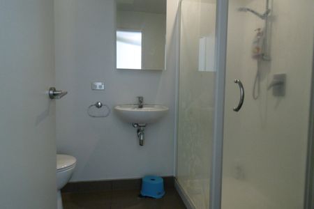 Eclipse Apartments 2 bedroom fully furnished - Photo 5