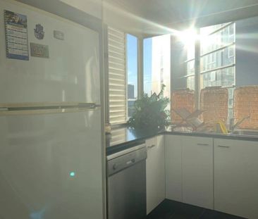 Fully Furnished One Bedroom Apartment available from 12 October - Photo 5