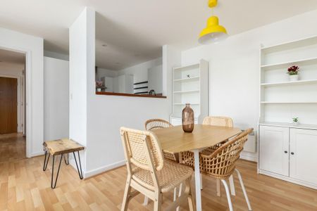 2 bedroom ground floor flat to rent - Photo 3