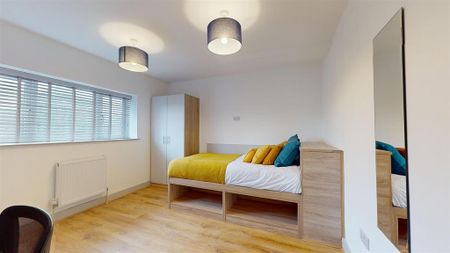 7 bedroom end of terrace house to rent - Photo 3