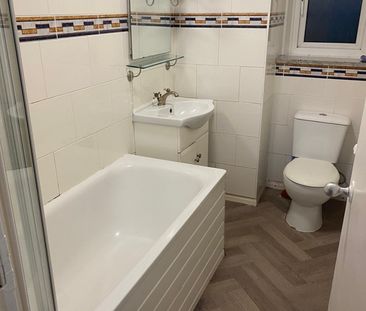 2 Bed Maisonette, Aston House, BS1 - Photo 5