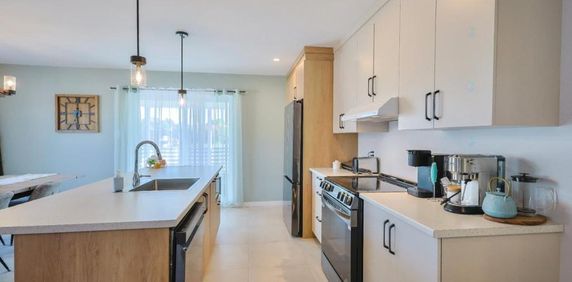 🏡 Grand 5½ Style Condo Construction 2024 – Drummondville - Photo 2