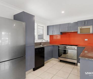 Easy-Care Living in the Heart of Merewether - Photo 4