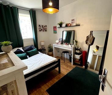 Location Appartement 4 pièces 66m² RENNES 35000 - Photo 6