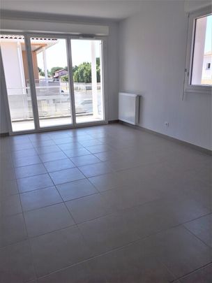 Location Appartement 2 pièces 42m² VILLENEUVE TOLOSANE 31270 - Photo 1